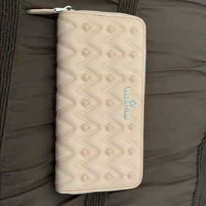 Valentino wallet